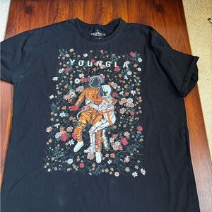 YoungLA Astro Affairs Black Graphic T-Shirt with Astronaut Design Sz XXL